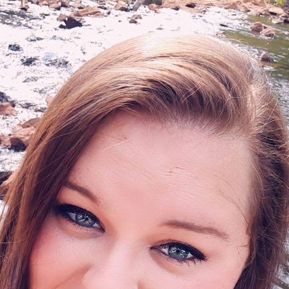 Meet your Posher, Brittany - Picture 1 of 1